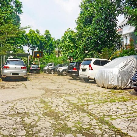Oyo 91412 Ameera Inn Syariah Jakarta Exterior foto